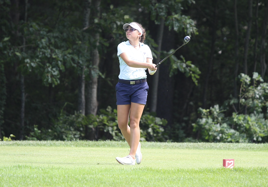 Robinson Leads After Closely Contested First Round At Girls Junior ... hq image